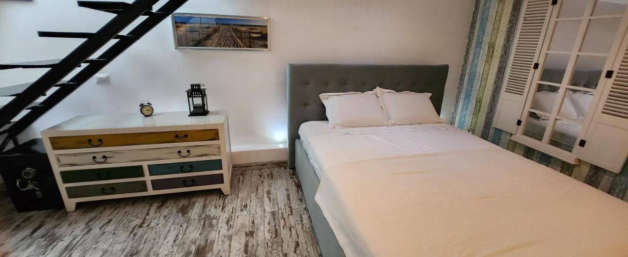 Morii Lake Pool Villa Букурещ Екстериор снимка