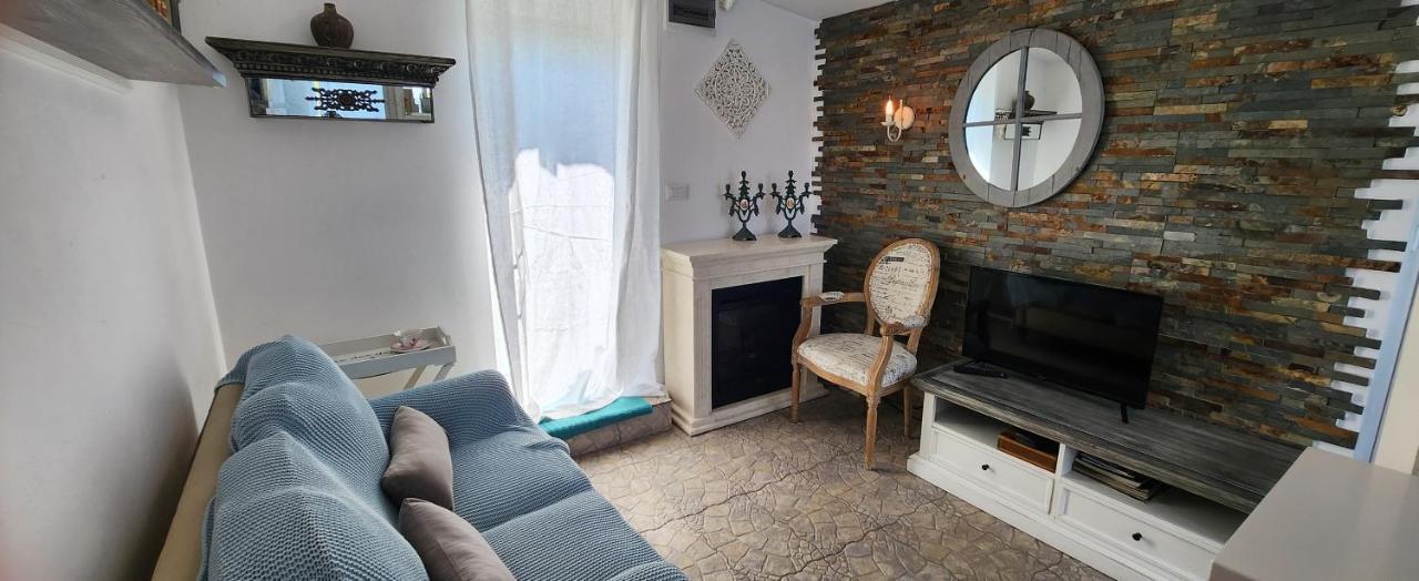 Morii Lake Pool Villa Букурещ Екстериор снимка