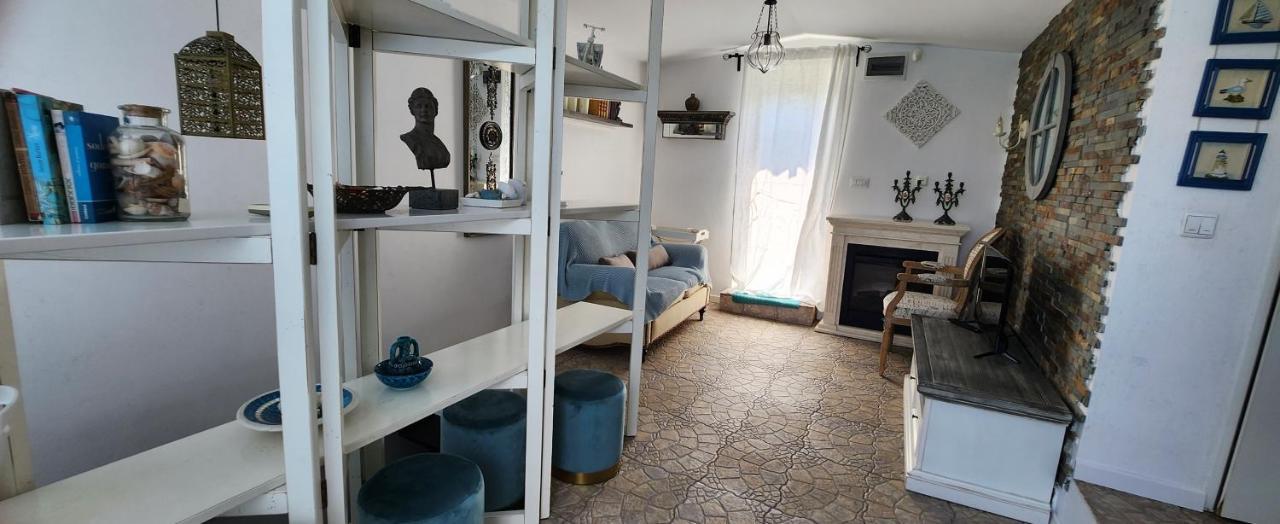 Morii Lake Pool Villa Букурещ Екстериор снимка